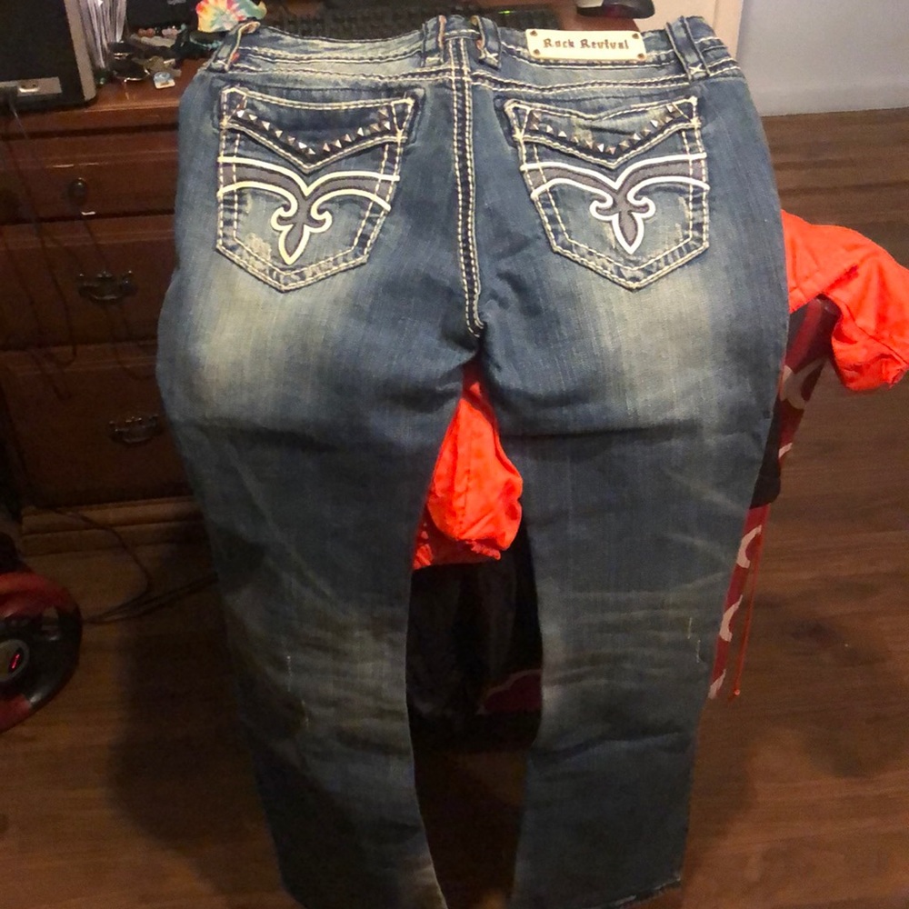 Rock revival women’s Jeans.. never been worn…liberty style boot cut size 32